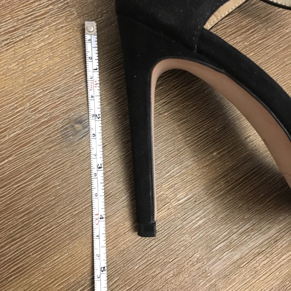 Black ankle strap heels - Picture 8 of 8